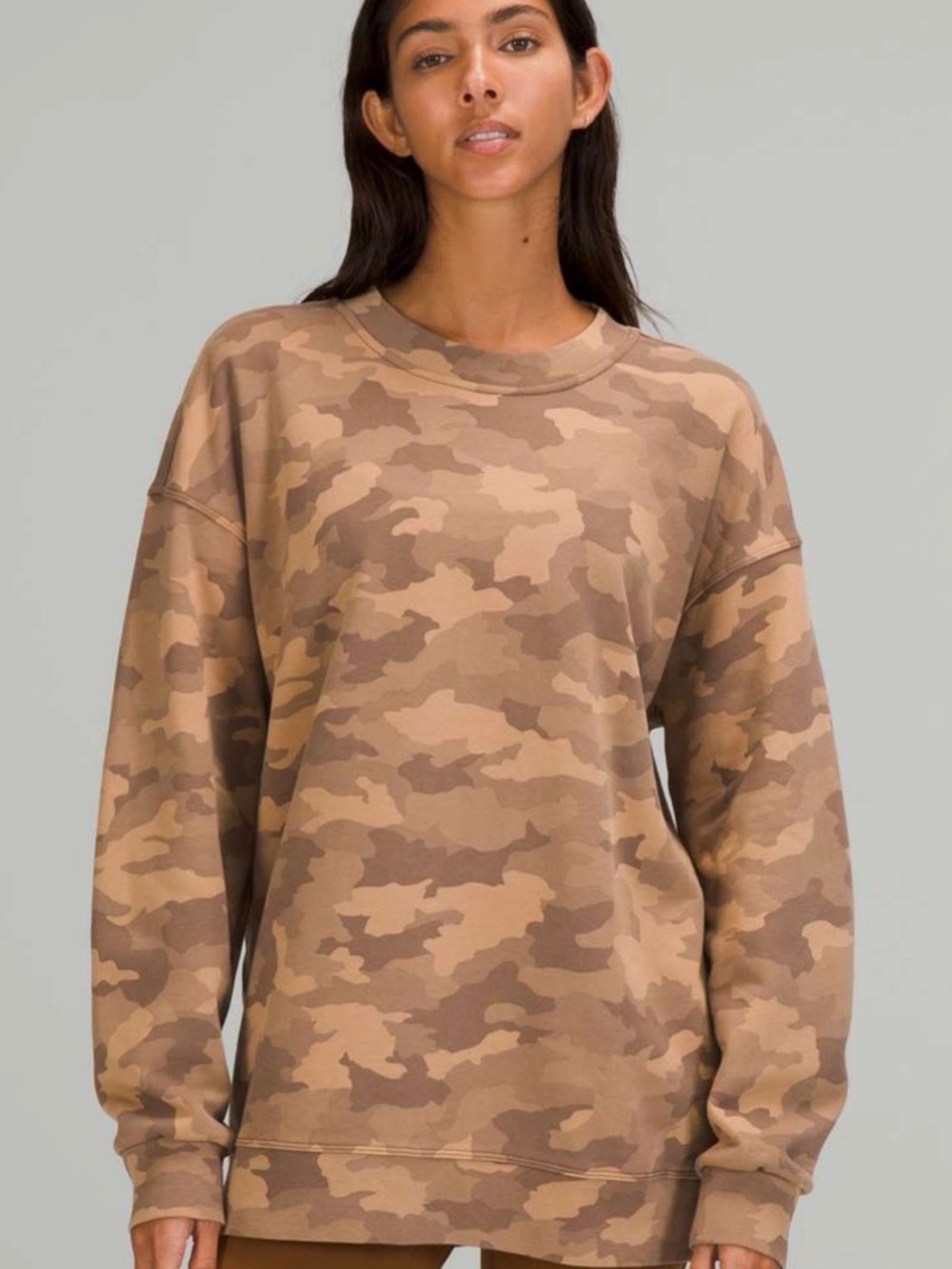 Lululemon Perfectly Oversized Crew
Heritage 365 Camo Beige Multi